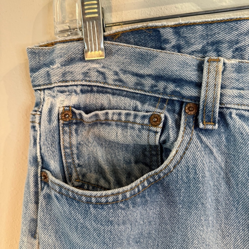 Vintage Restored Levi 501 Jeans 32"W X 28 1/2" Inseam - Picture 5 of 16